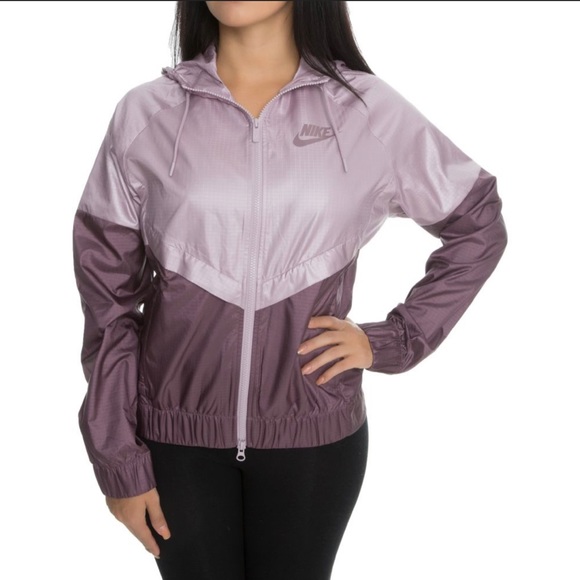 Nike Windrunner Windbreaker Jacket - Picture 2 of 10
